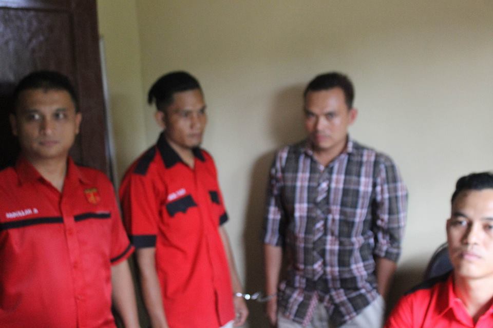 Hukum
