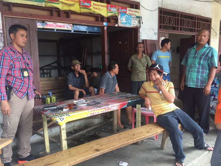Hukum