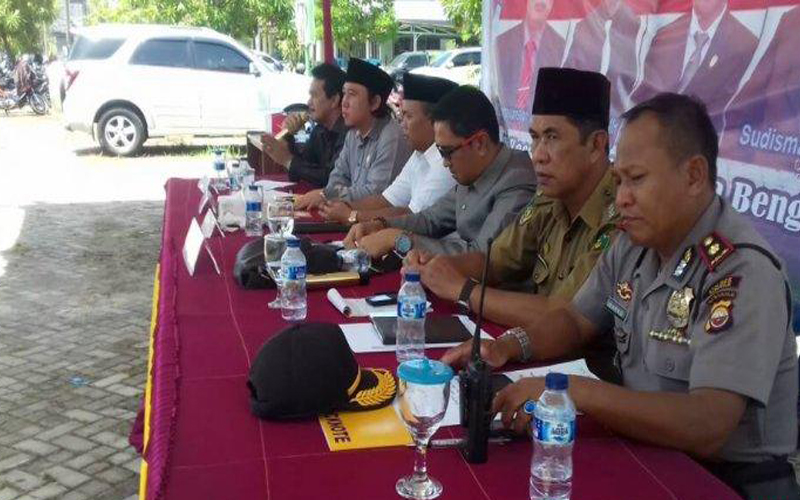 Sambutan anggota dewan saat reses