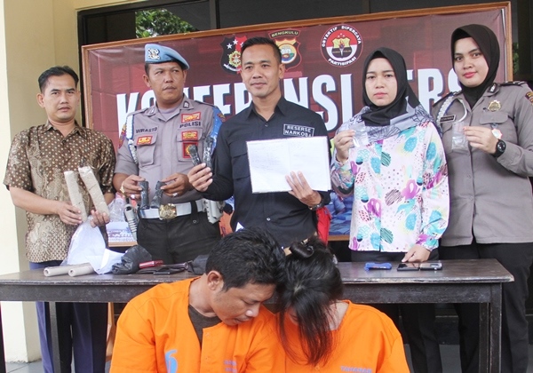 Hukum