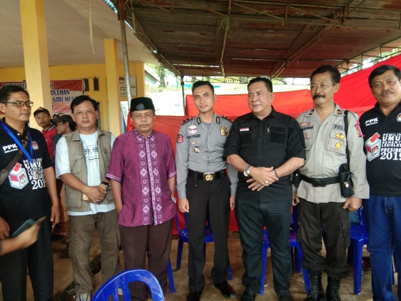 Hukum