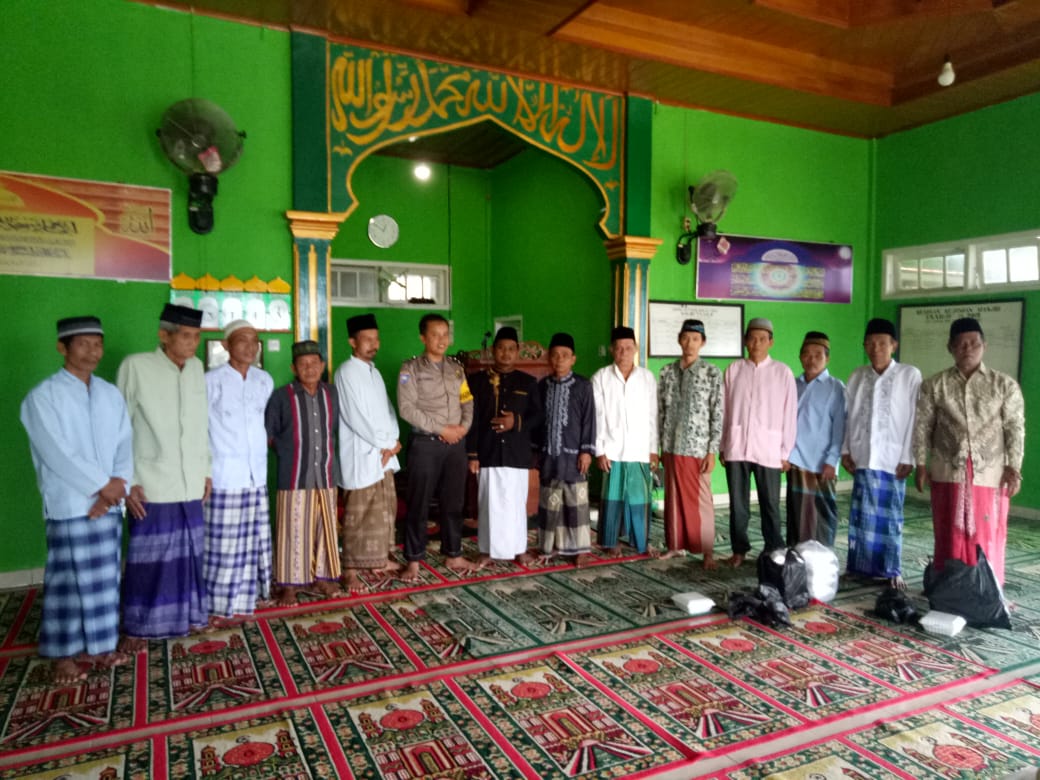 Hukum