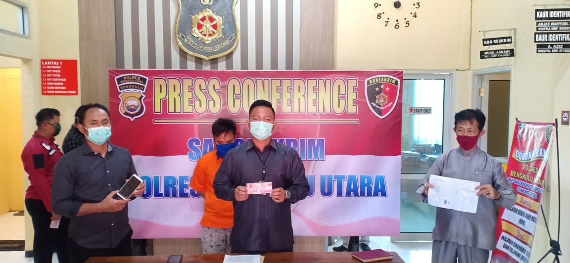 Hukum