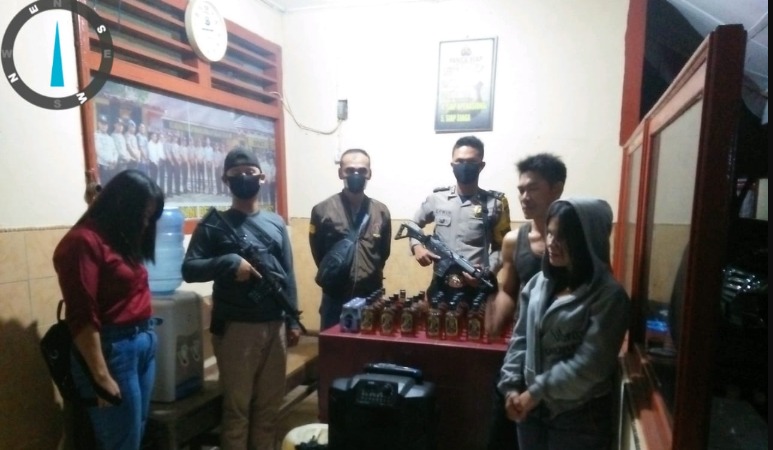 Hukum