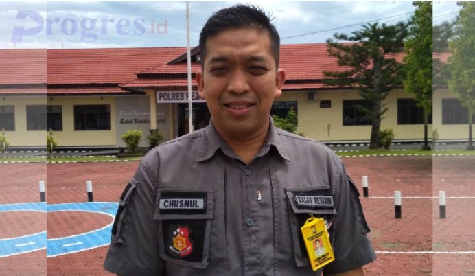 Hukum