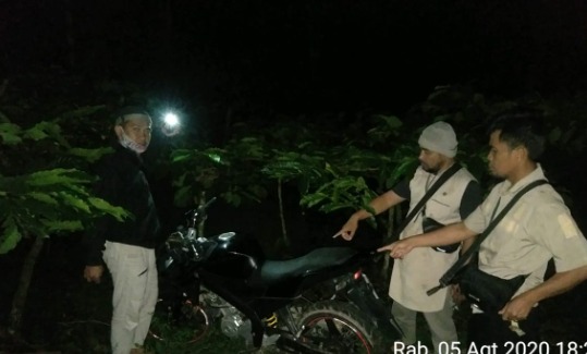 Hukum