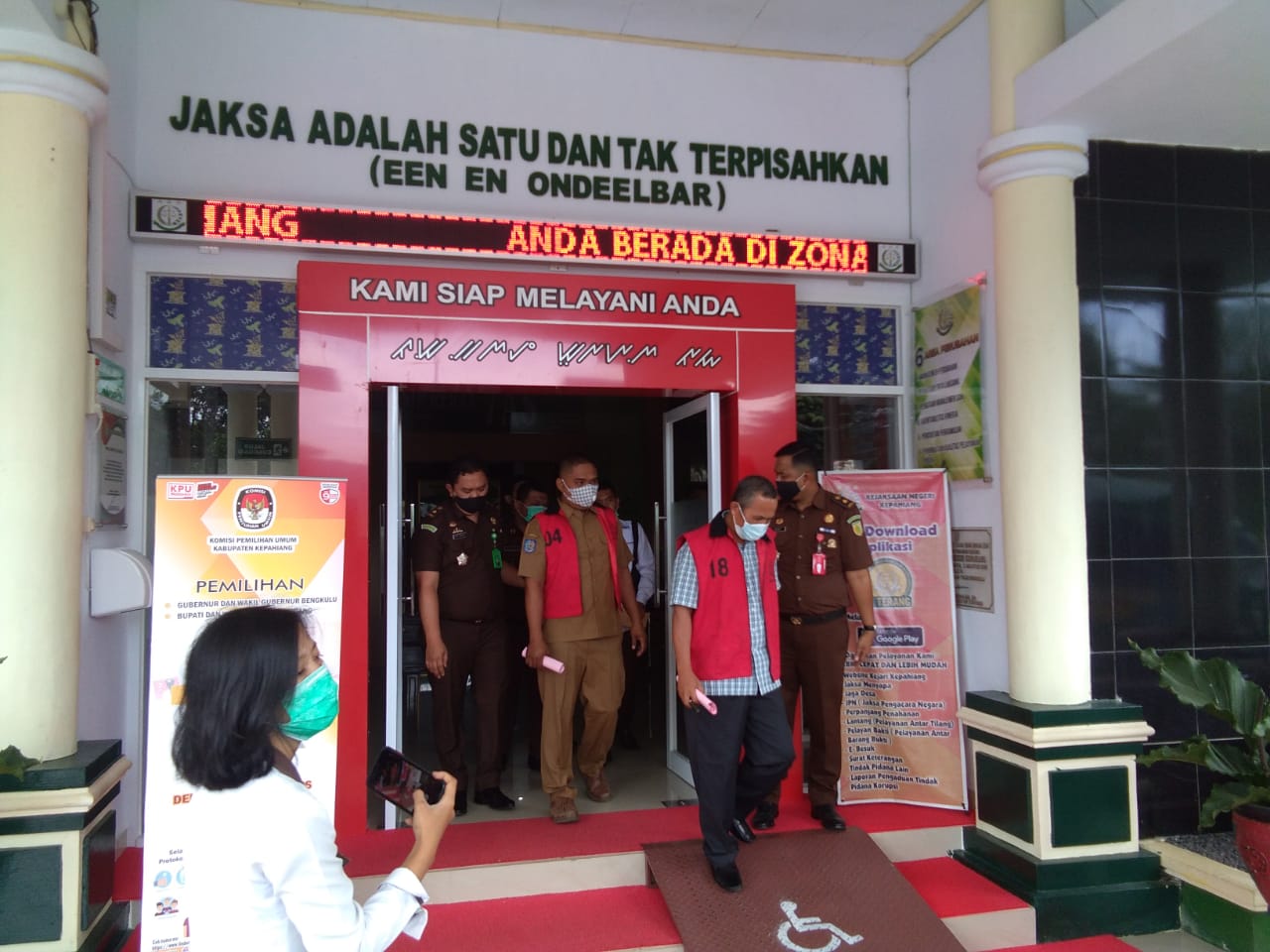 Hukum
