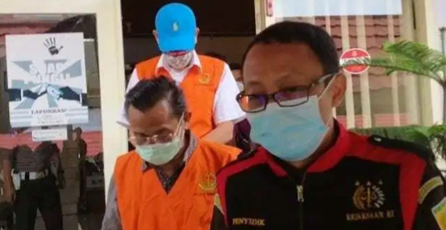 Hukum