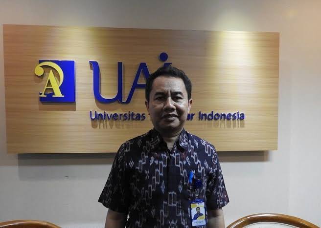 Hukum