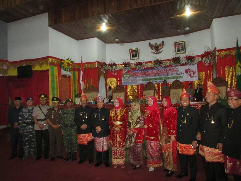 Foto bersama jajaran FKPD 