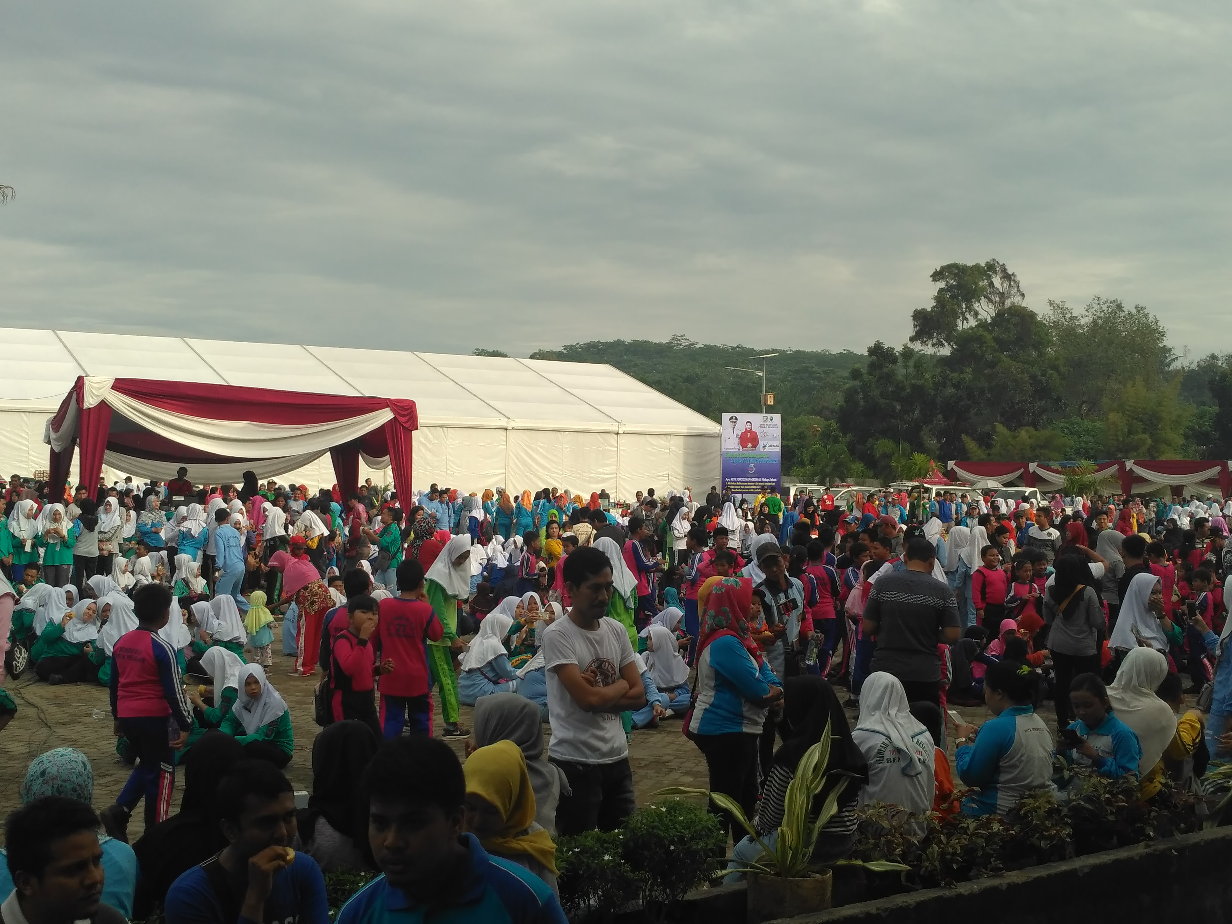 Peserta Saat Mengikuti Gerakan Masyarakat Hidup Sehat (Germas)