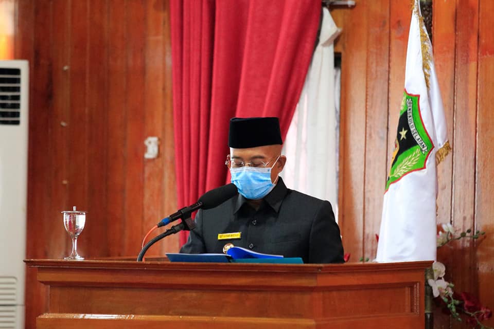 KJR