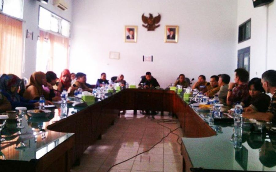 Tim Stirrd bersama DPRD Seluma saat membahas kesepakatan kerjasama penanggulangan bencana di daerah