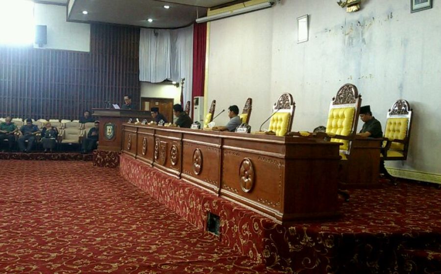 Rapat paripurna DPRD Provinsi Bengkulu dipimpin langsung Ketua DPRD Ihsan Fajri dan Waka I Suharto