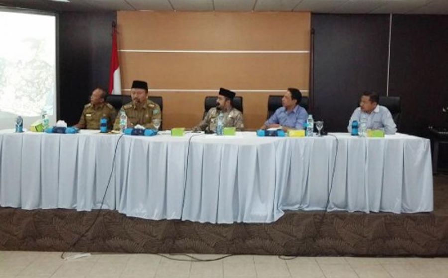 Rapat koordinasi festival batik Nusantara di ruang rapat gunung bungkuk, Senin (29/8/2017)