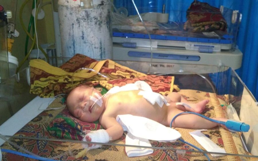 Kondisi bayi yang masih dirawat