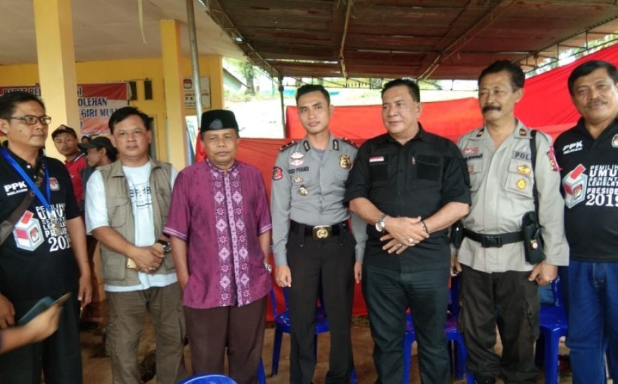 Hukum