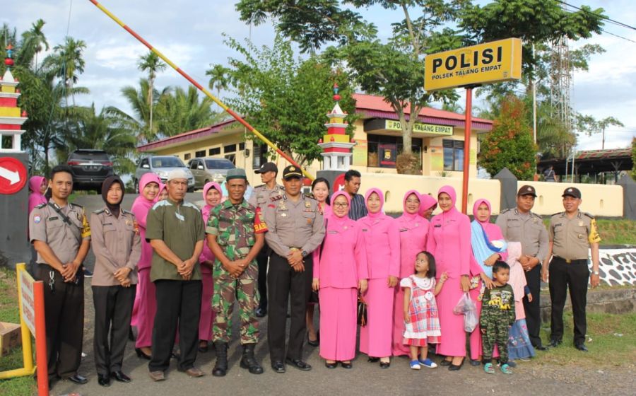 Hukum