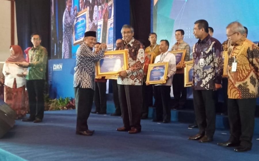 Pemerintahan
