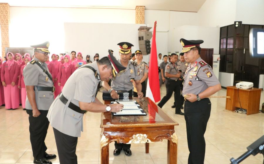 Hukum