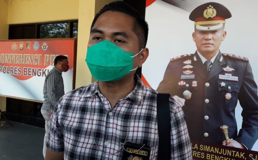 Hukum