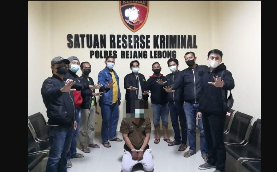 Hukum